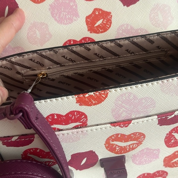 NWT ALDO Valentines Kisses Satchel Crossbody  Bag White Pink Purple - Picture 11 of 12